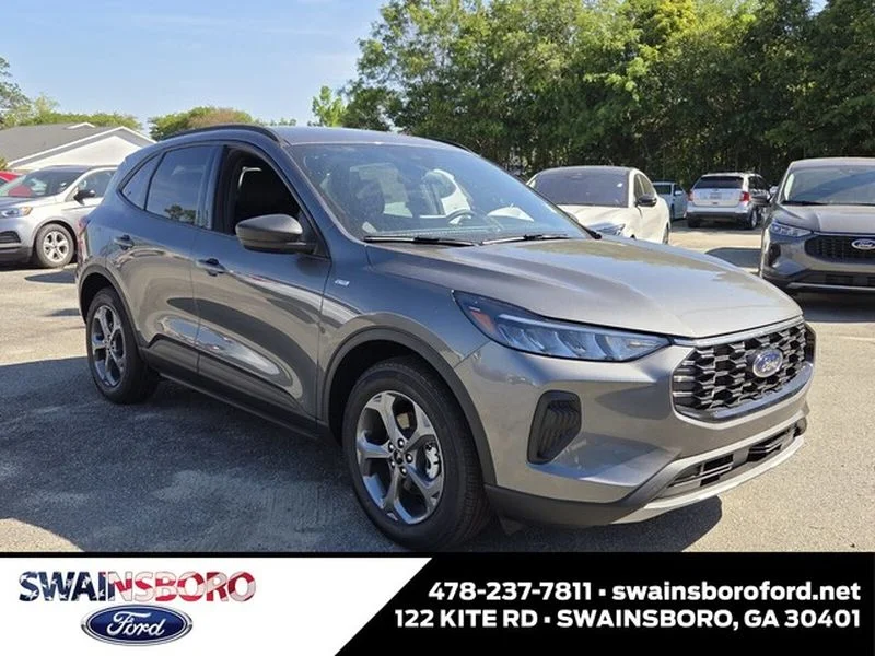 2026 Ford Escape ST-Line FWD's photo