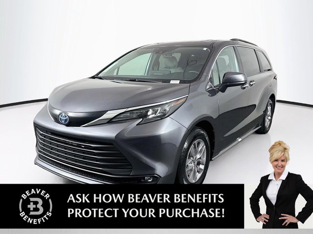 2025 Toyota Sienna XLE 8-Passenger