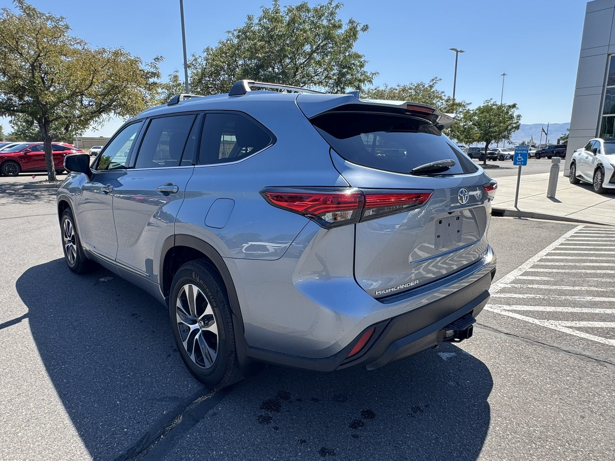 Used 2021 Moon Dust Toyota XLE image 3
