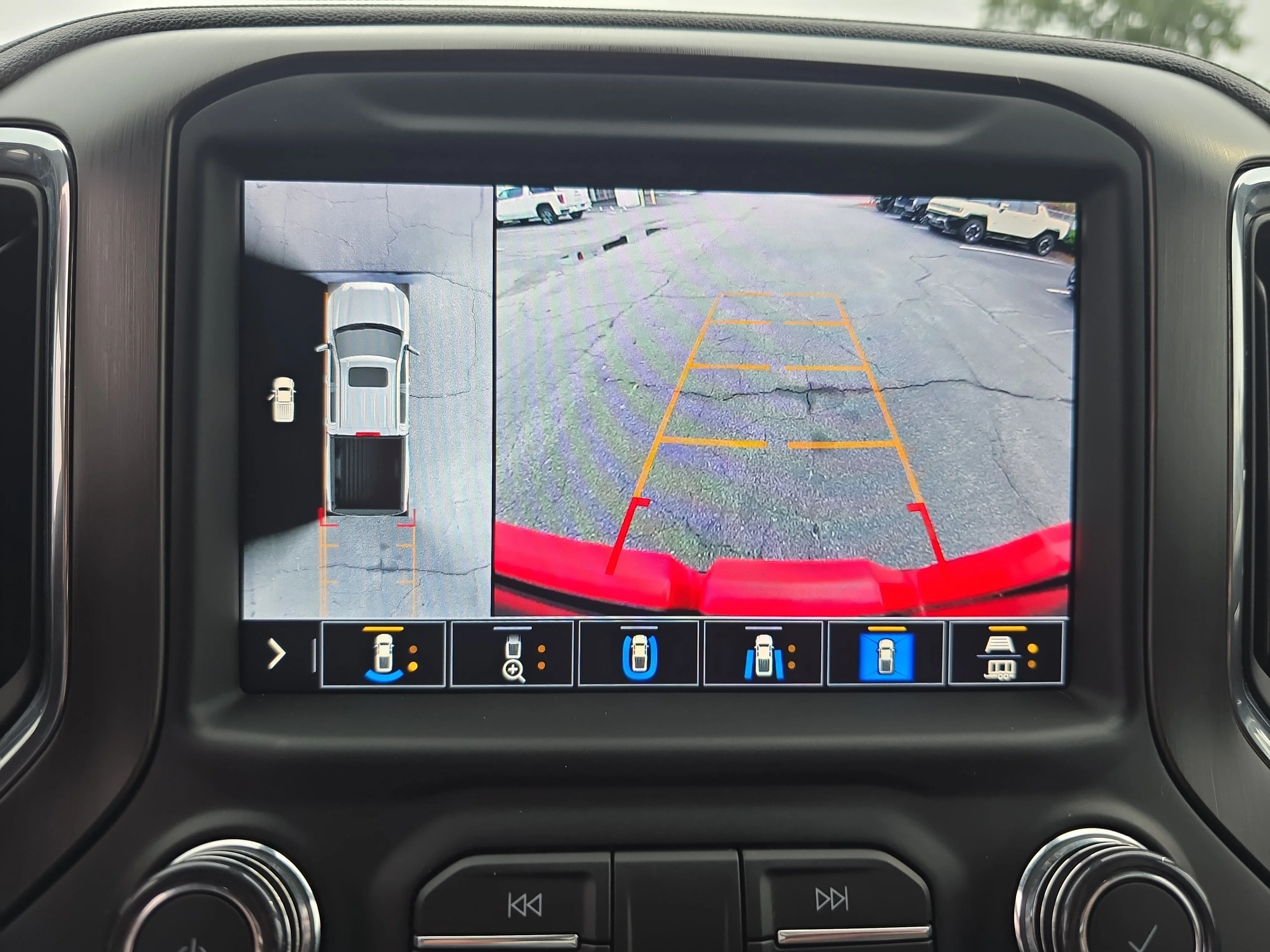 Used 2021 EBONY TWILIGHT METALLIC GMC AT4 image 25