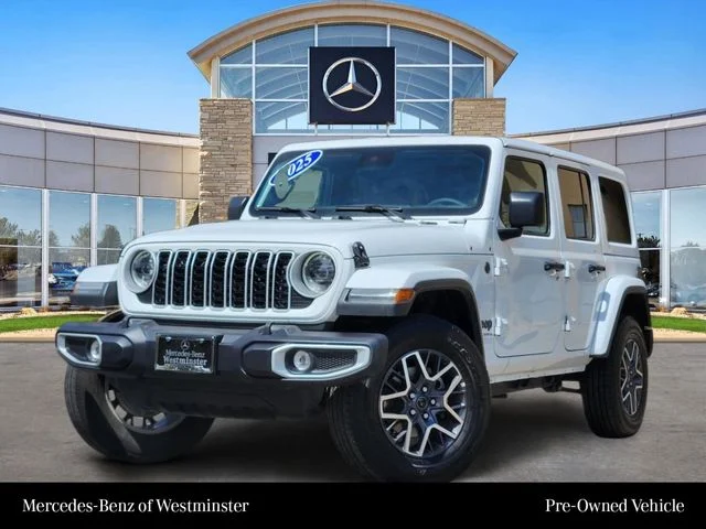 2025 Jeep Wrangler Sahara's photo
