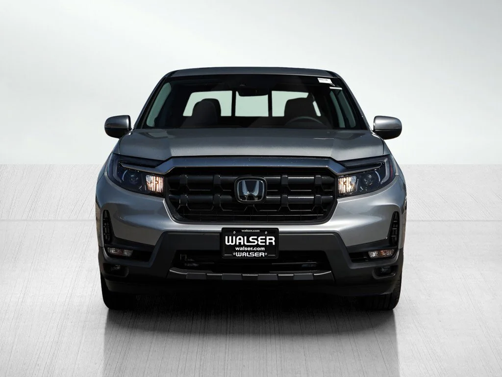 New 2026 Solar Silver Metallic Honda RTL image 2