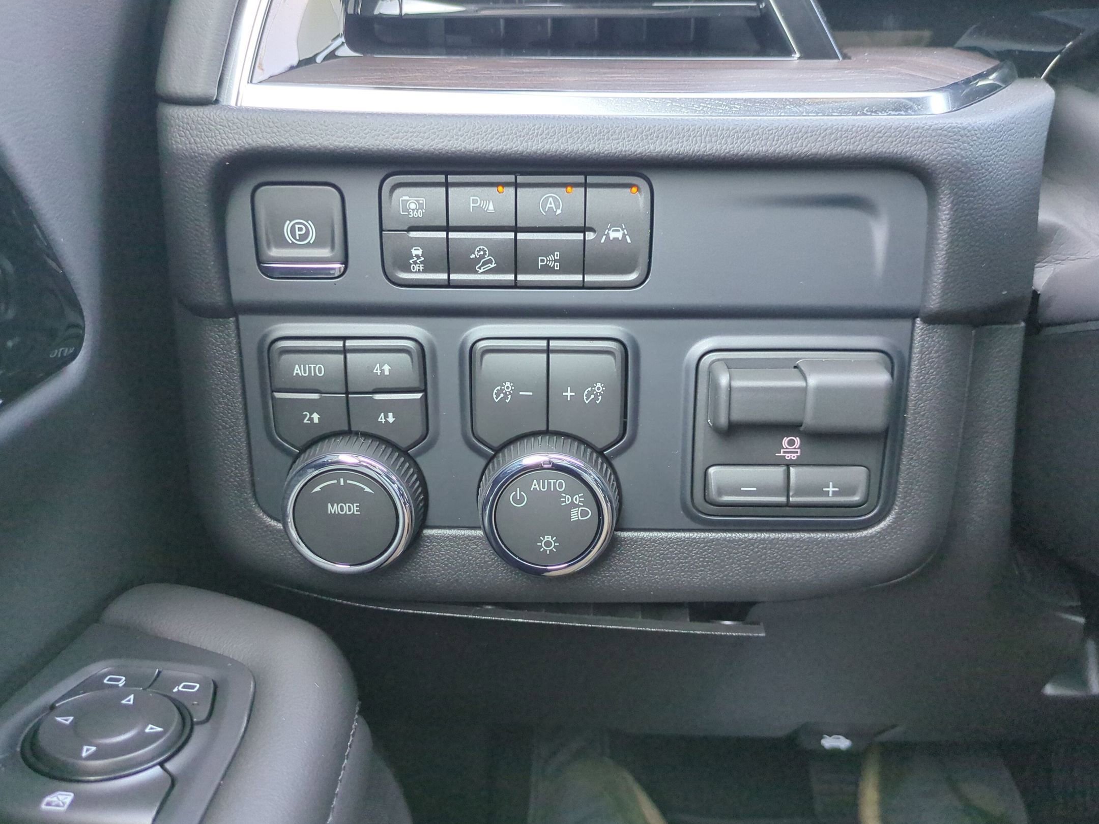 2026 Chevrolet Tahoe LS - Photo 27