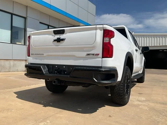 Used 2023 White Chevrolet ZR2 image 34