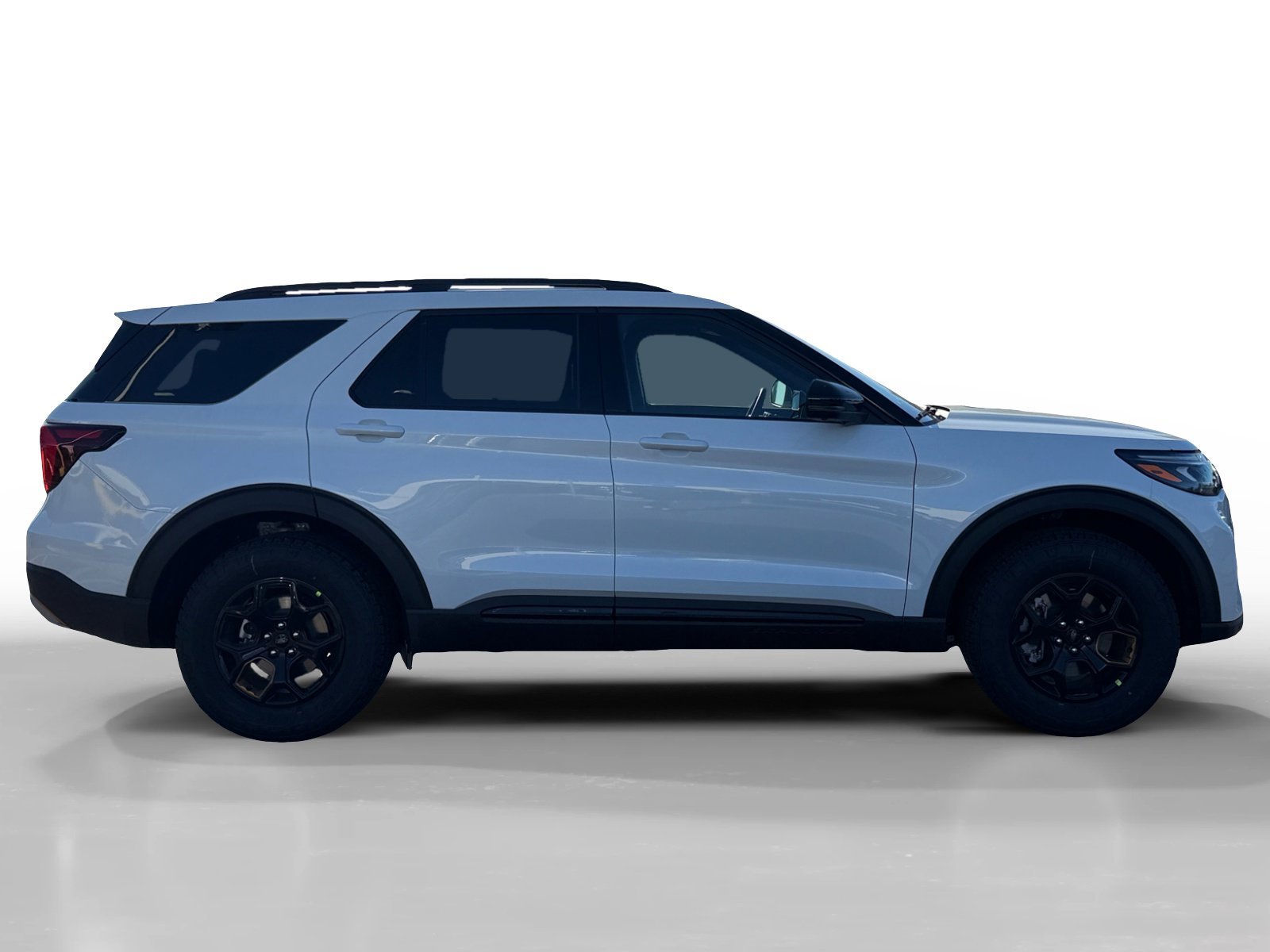 New 2026 Star White Metallic Tri-Coat Ford Tremor® image 6