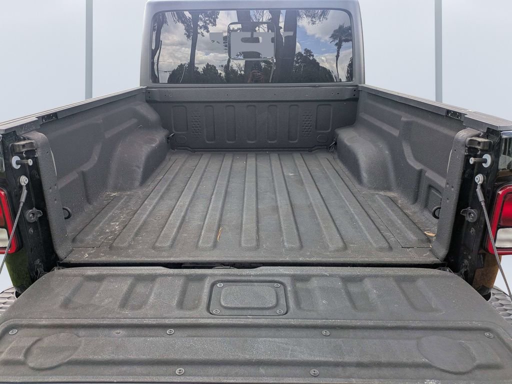 Used 2023 Black Jeep Rubicon image 12