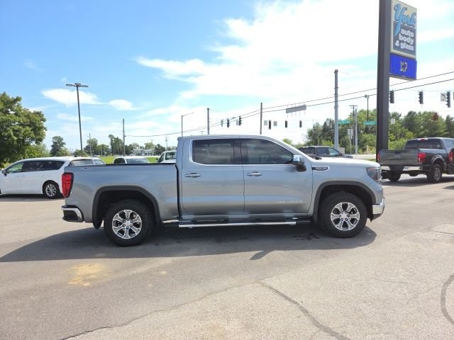 Used 2024 Silver GMC SLE image 5