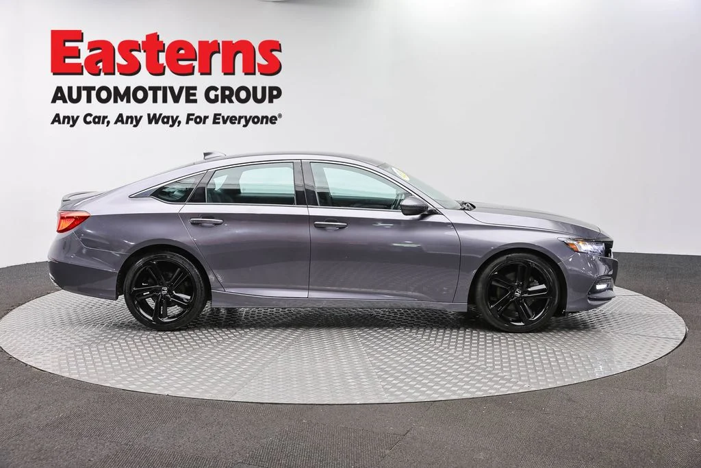 Used 2018 Gray Honda Sport image 4