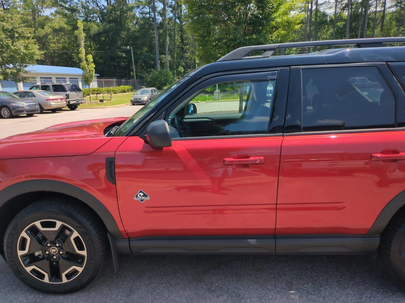 Used 2022 Hot Pepper Red Metallic Tinted Clearcoat Ford Outer Banks image 15