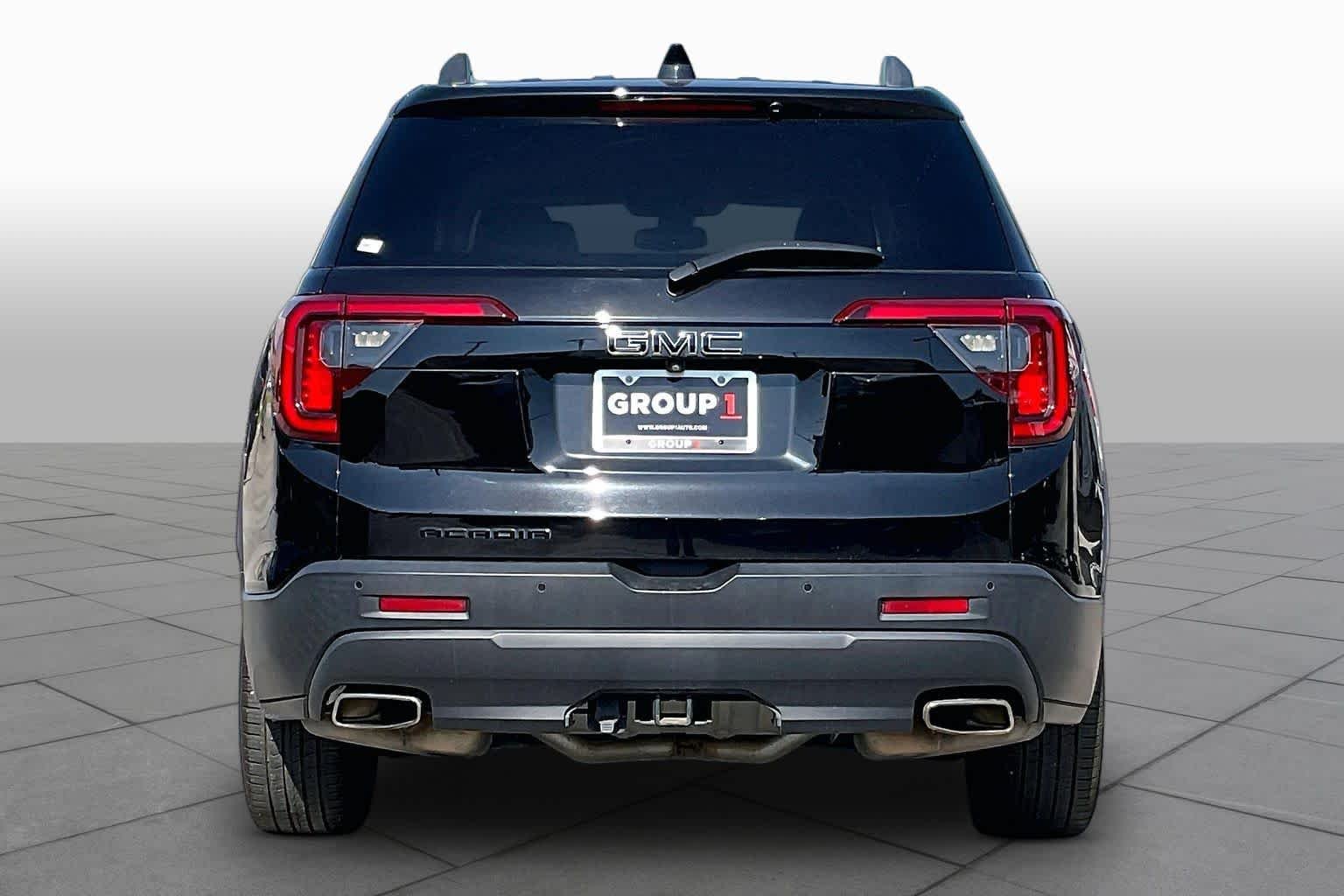 Pre-Owned 2021 GMC Acadia SLT