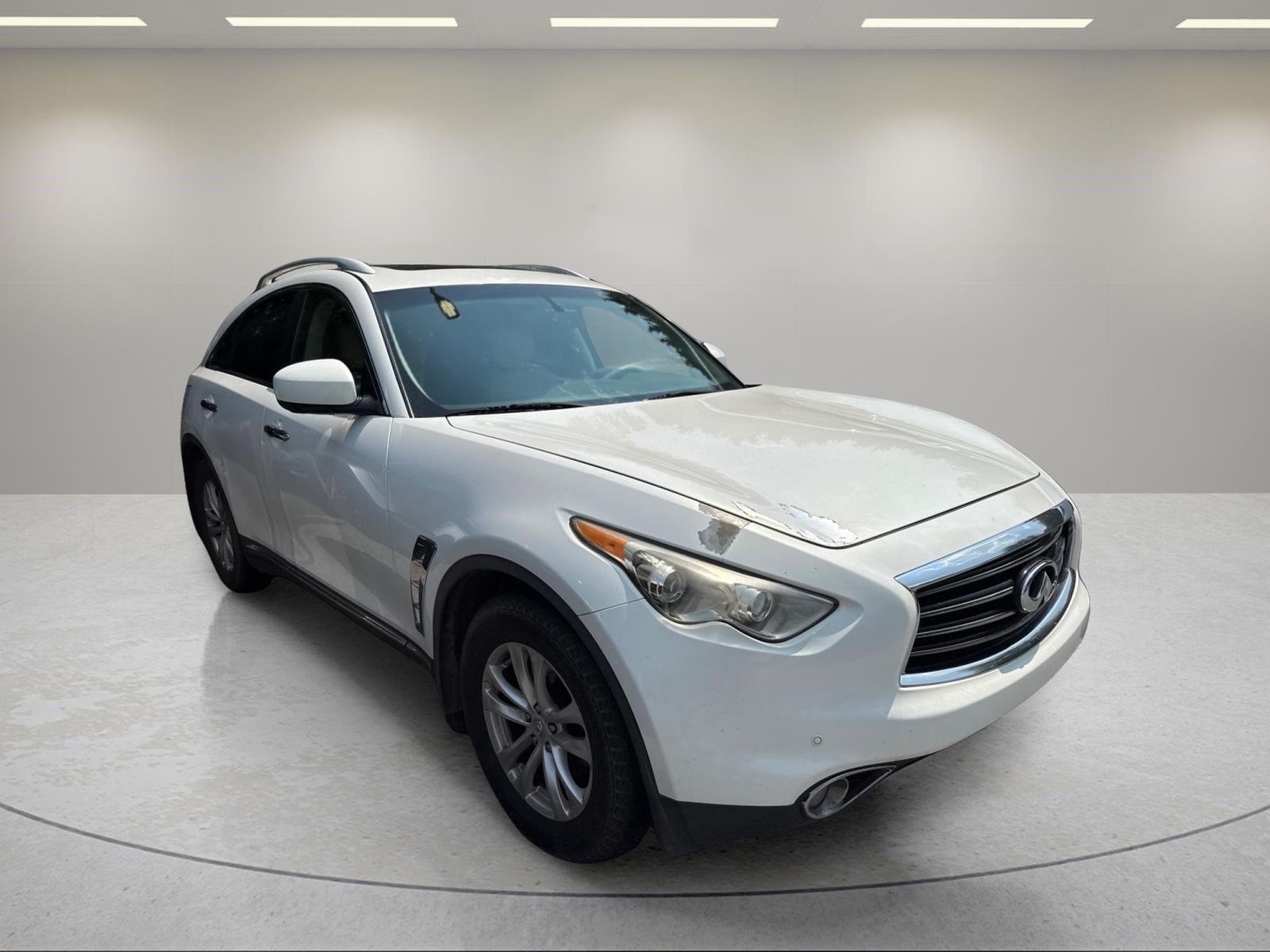 Used 2013 Moonlight White INFINITI  image 15