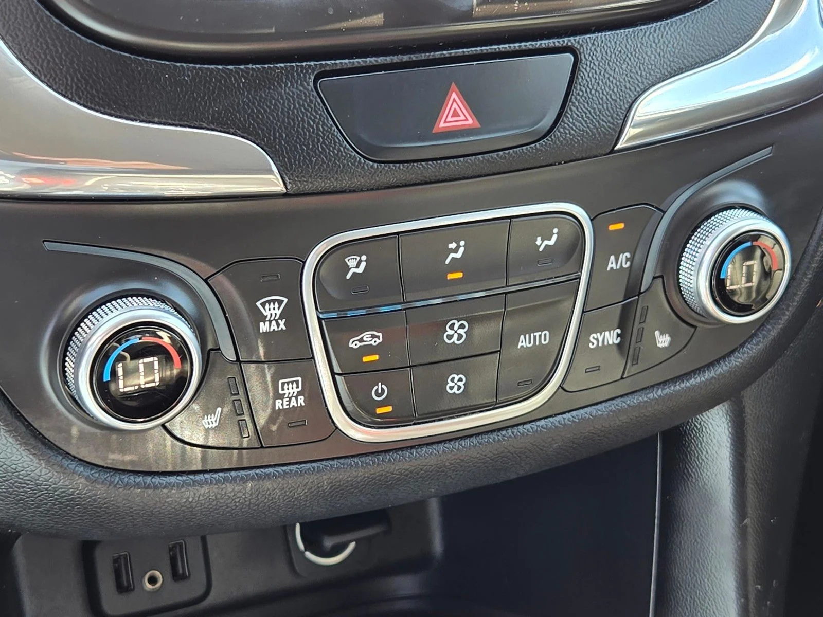 Used 2018 Mosaic Black Metallic Chevrolet Premier image 21