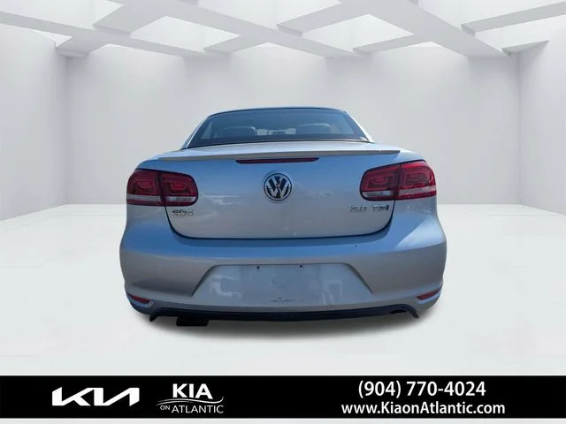 Used 2014 Silver Volkswagen Komfort Edition image 4