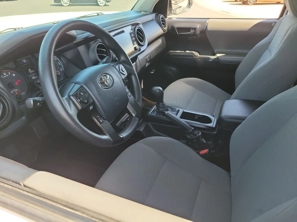 2020 Toyota Tacoma SR - Photo 3