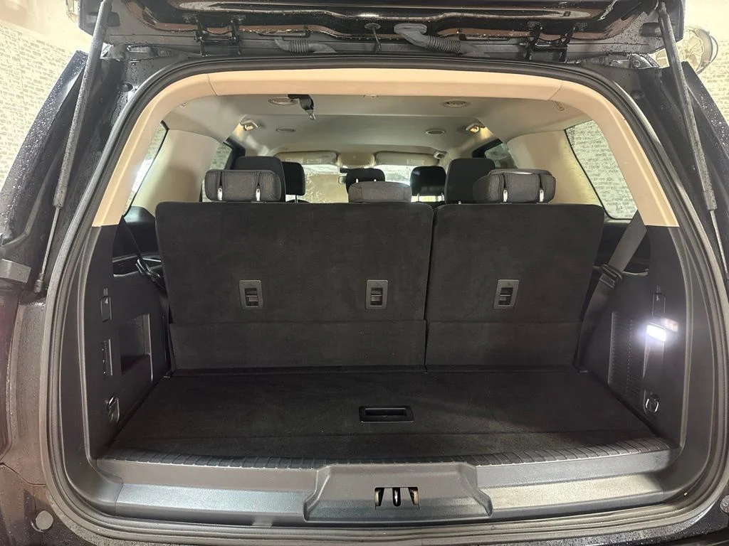 Used 2022 Agate Black Metallic Ford XLT image 14