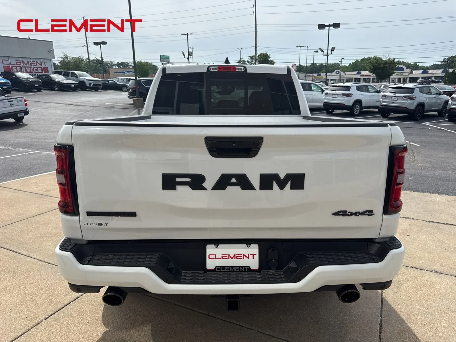 New 2026 Bright White Clear-Coat Exterior Paint RAM Big Horn/Lone Star image 8