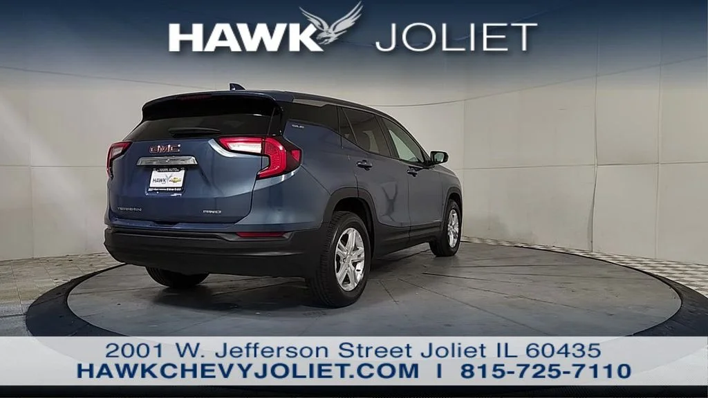 Used 2024 Blue GMC SLE image 7
