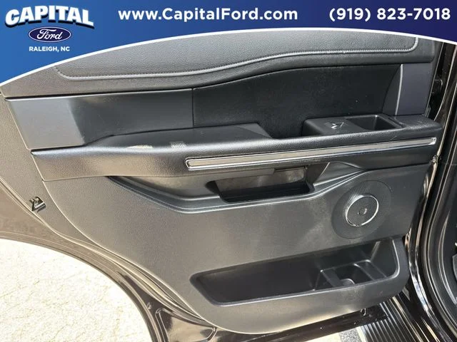 Used 2020 Black Ford XLT image 17