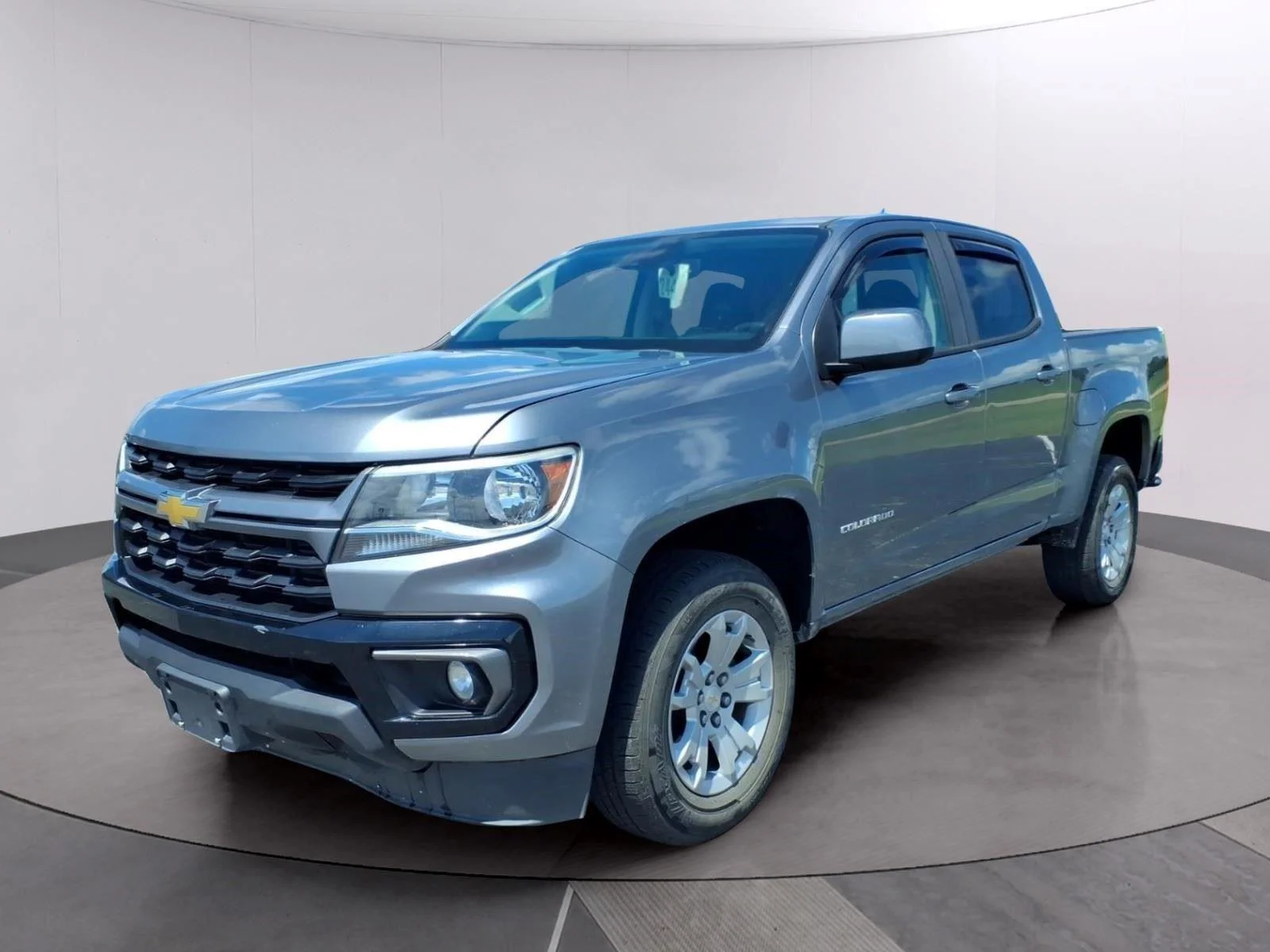 Used 2021 SATIN STEEL METALLIC Chevrolet 2WD LT image 1