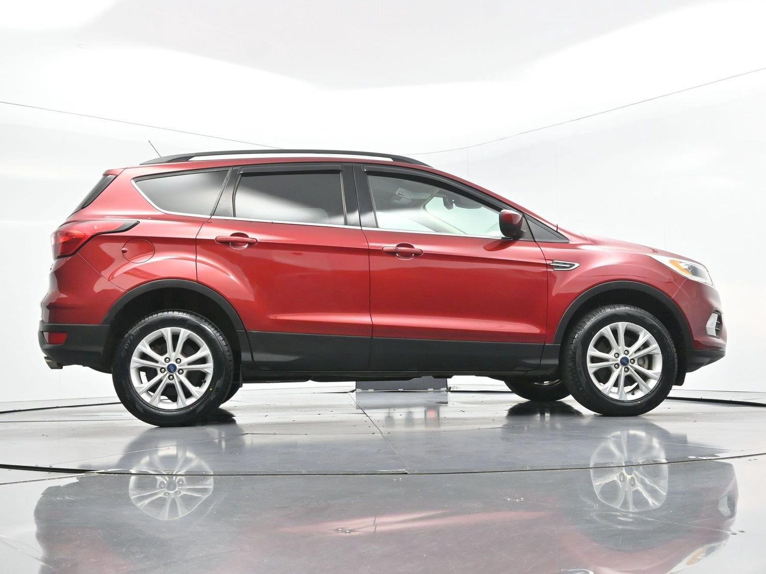 Used 2019 Ruby Red Metallic Tinted Clearcoat Ford SEL image 47