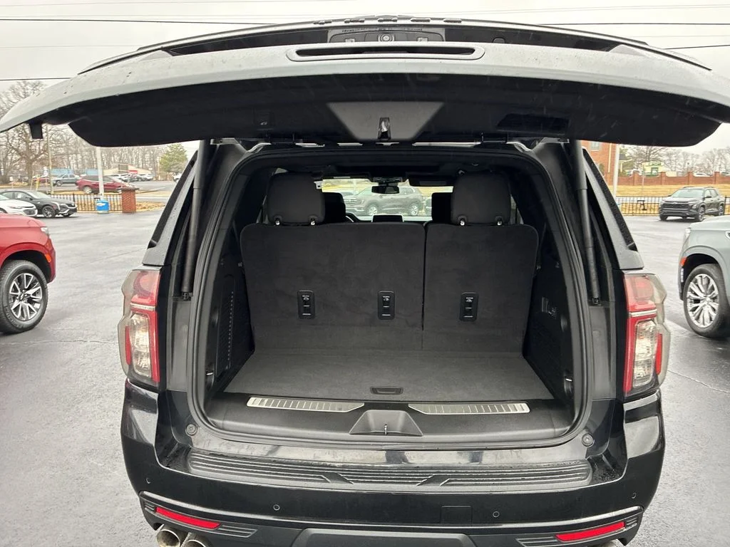 Used 2024 Black Chevrolet Z71 image 21