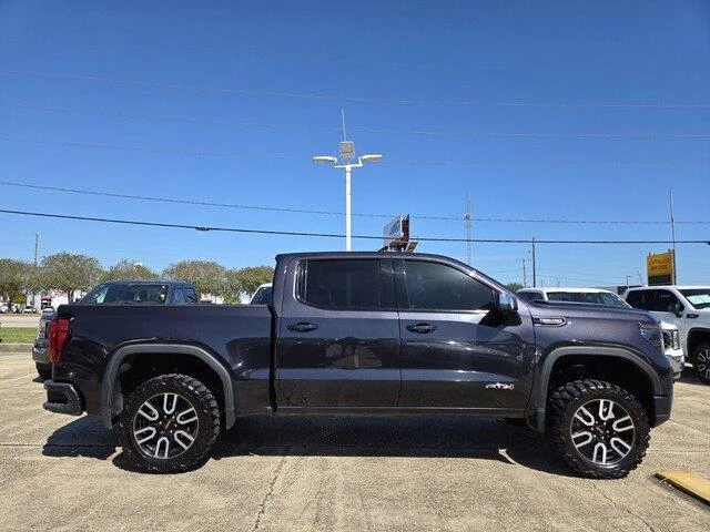 Used 2022 Titanium Rush Metallic GMC AT4 image 6