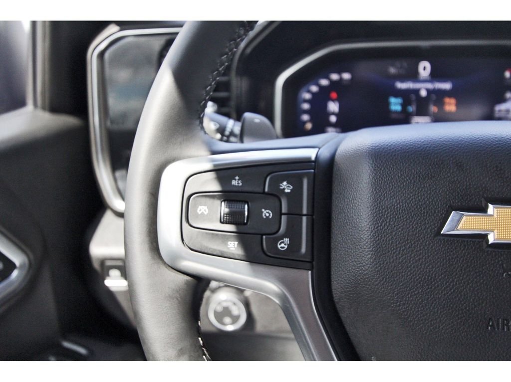 Used 2026 Black Chevrolet LT image 18