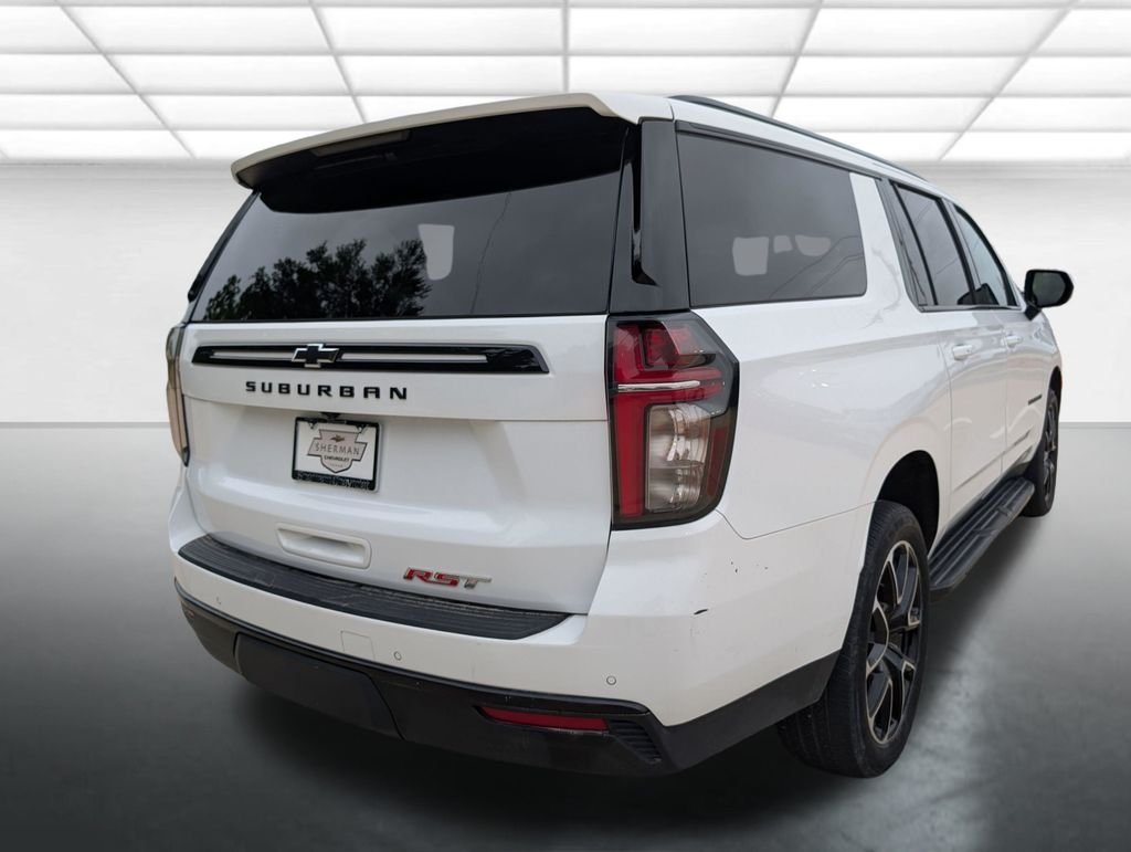 Used 2024 Summit White Chevrolet RST image 31