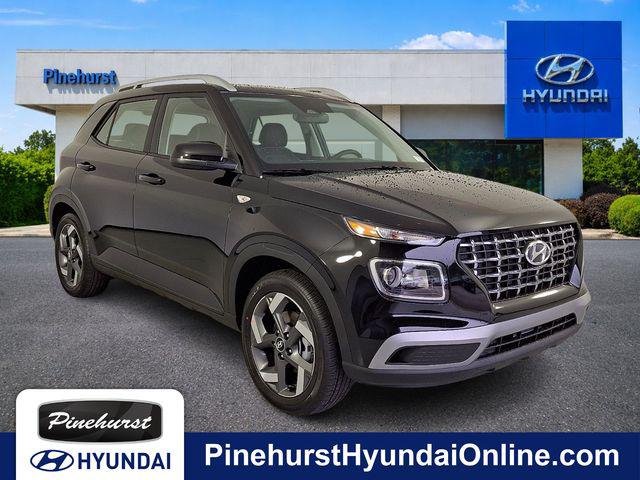 2026 Hyundai Venue SEL w/ 2-Tone Roof IVT's photo