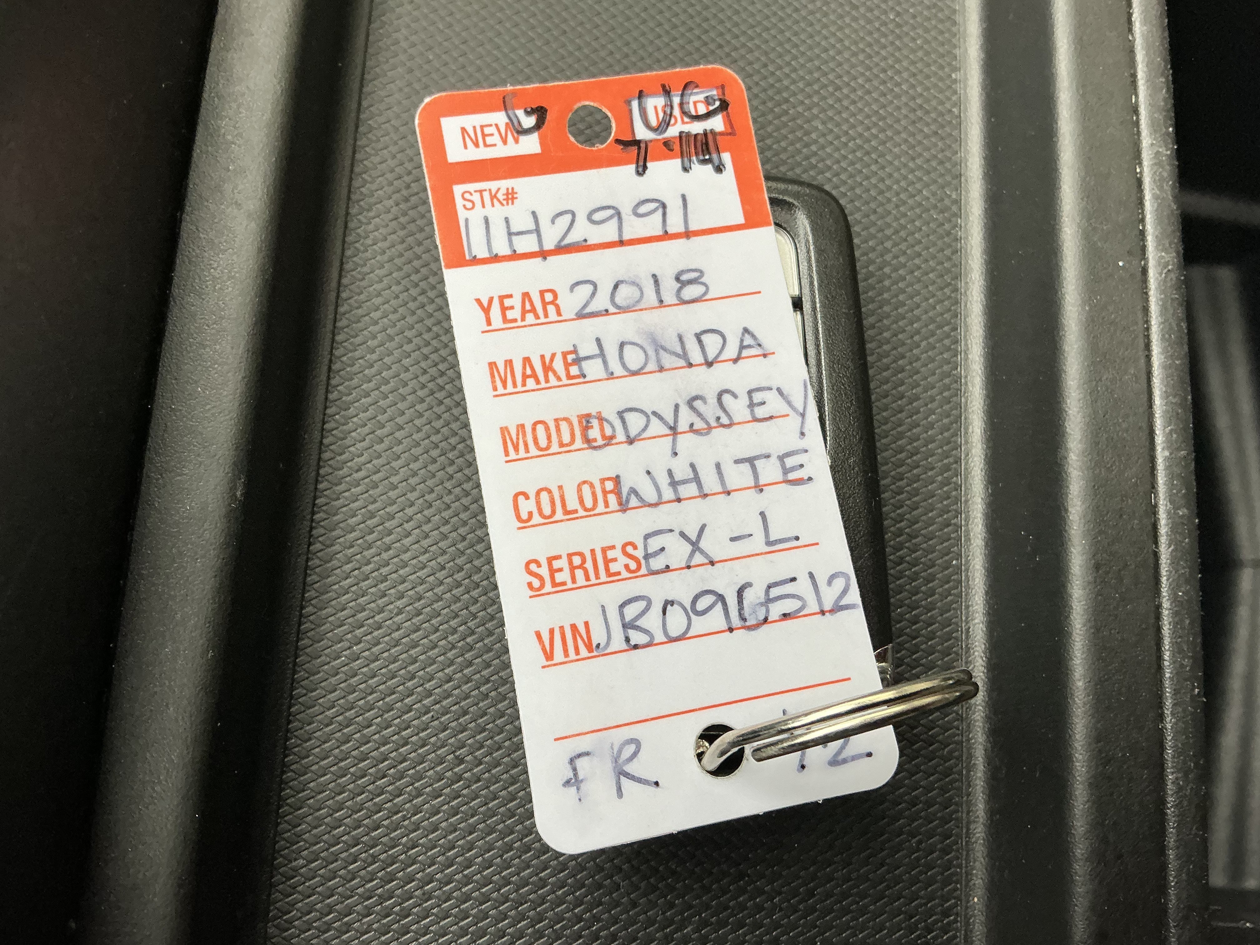 Used 2018 White Diamond Pearl Honda EX-L image 8