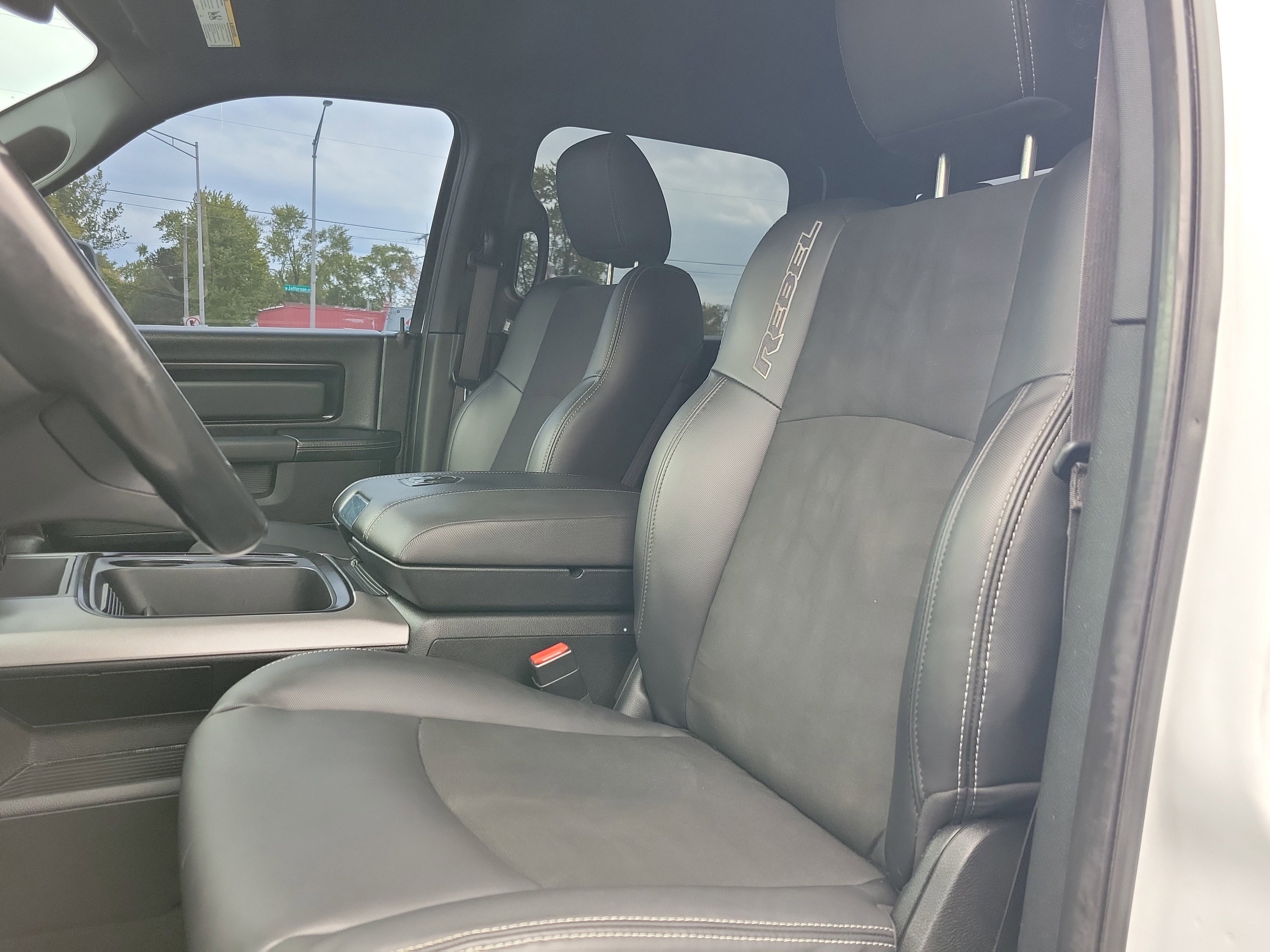 Used 2017 Bright White Clearcoat Ram Rebel image 20