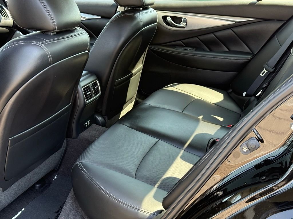 Certified Used 2023 Black Obsidian INFINITI LUXE image 8