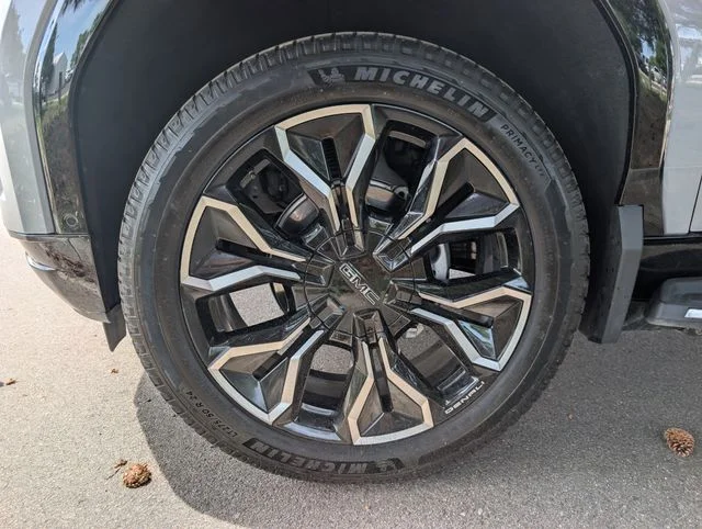 Used 2024 Gray GMC Denali Edition 1 image 7