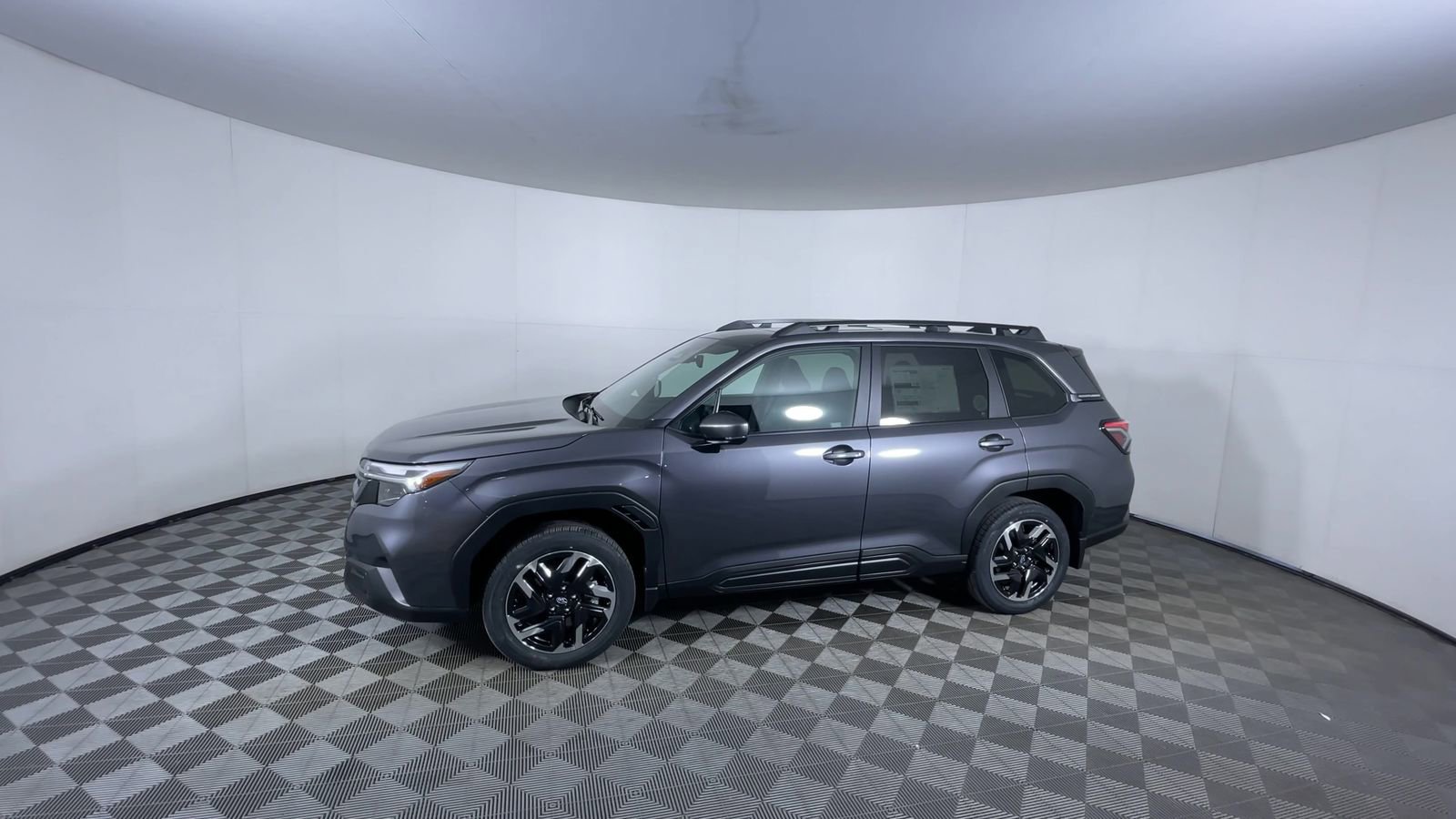 Used 2026 Magnetite Gray Metallic Subaru Limited image 4