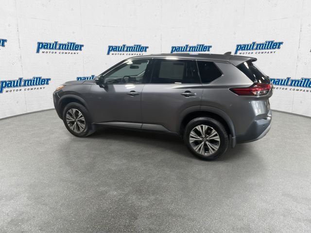 Certified Used 2021 Gun Metallic Nissan SV image 7