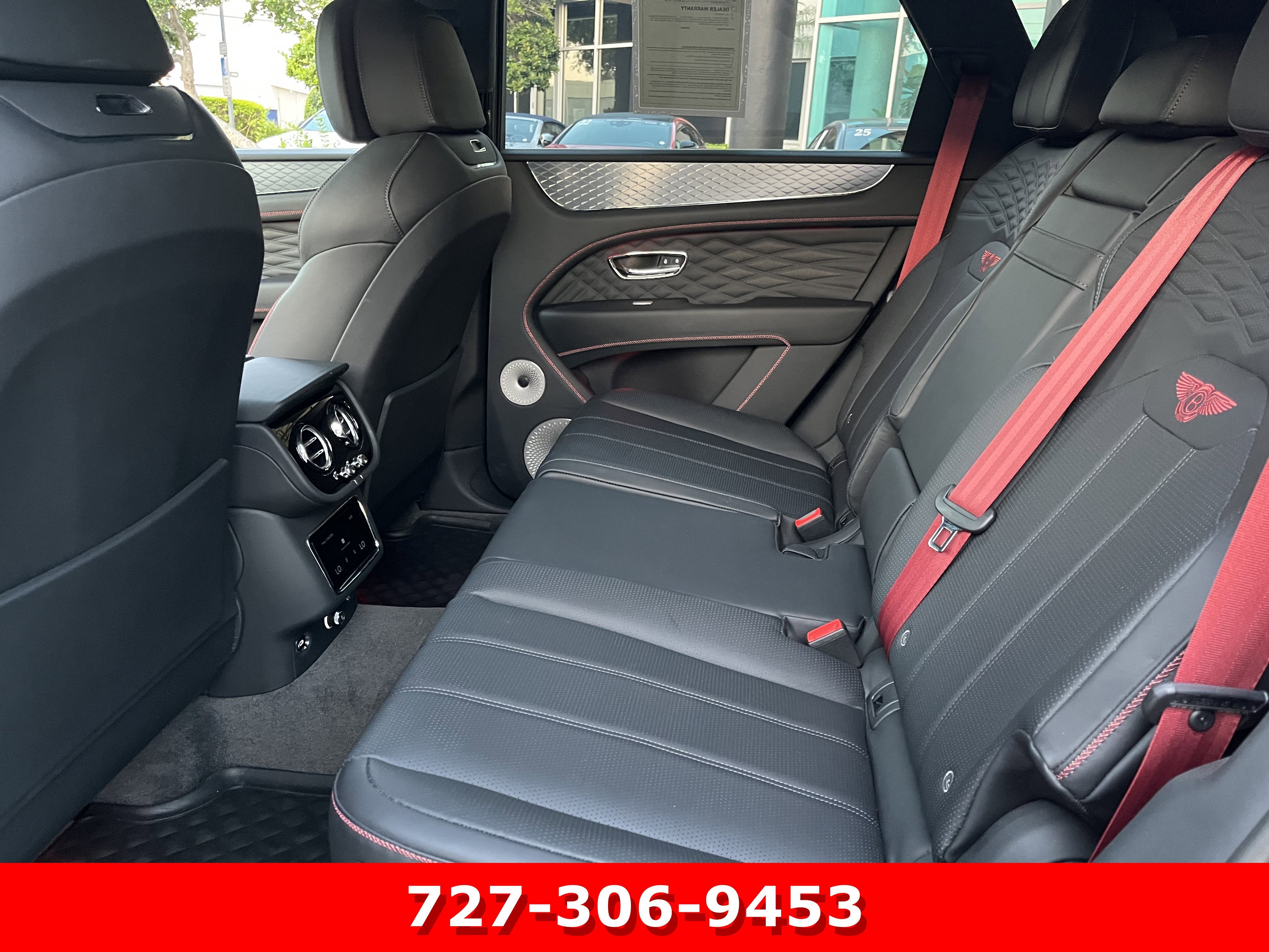 Used 2024 Anthracite by Mulliner Bentley  image 17