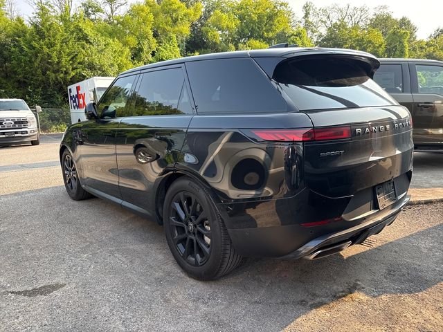 Used 2025 Santorini Black Land Rover S image 3