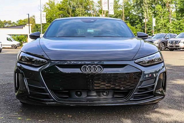 Used 2024 Audi e-tron GT Premium Plus with VIN WAUFJBFW1R7004462 for sale in North Plainfield, NJ