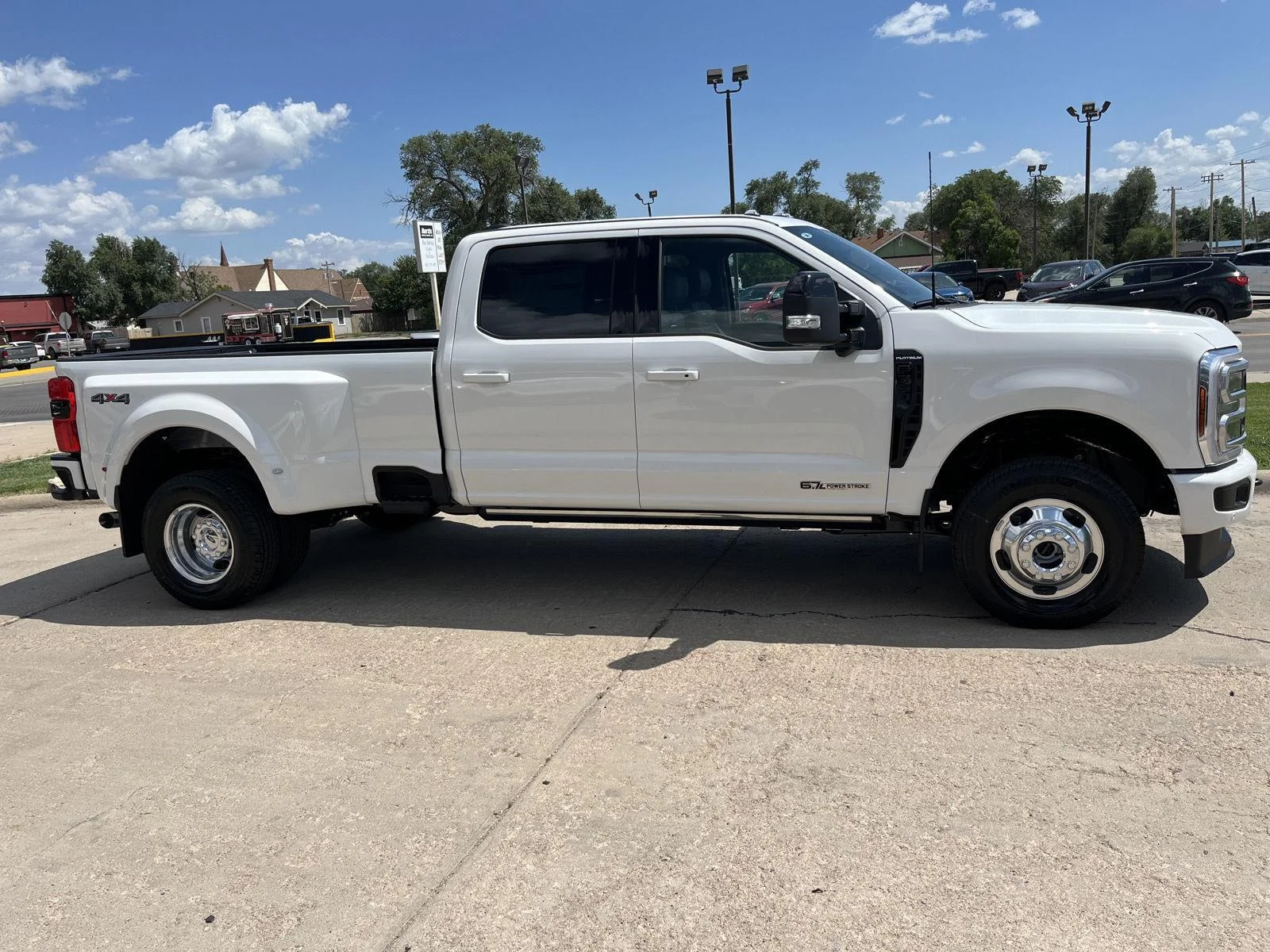 New 2026 Star White Metallic Tri-Coat Ford F-350® Platinum® image 5