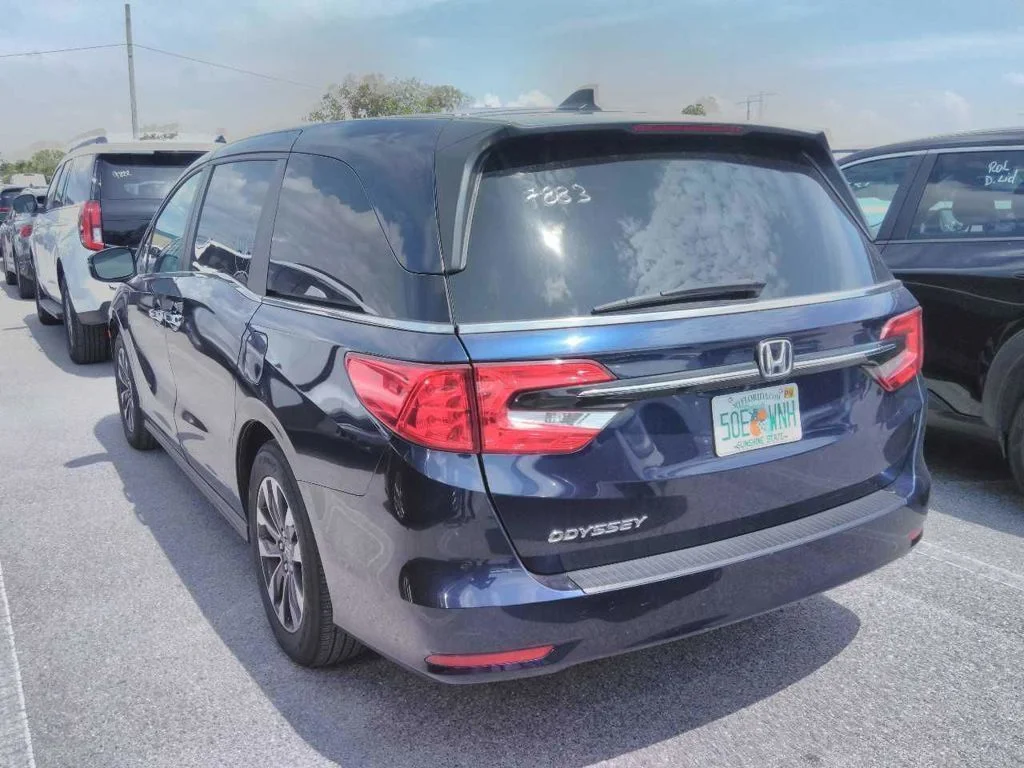 Used 2024  Honda EX-L image 11
