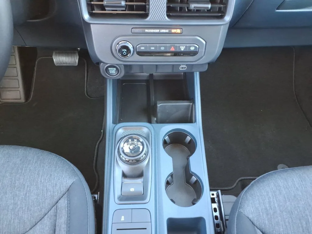 2026 Ford Maverick XLT - Photo 17