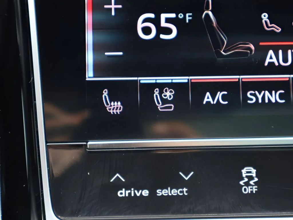 Used 2024 Sebring Black Crystal Effect Audi L 55 image 28