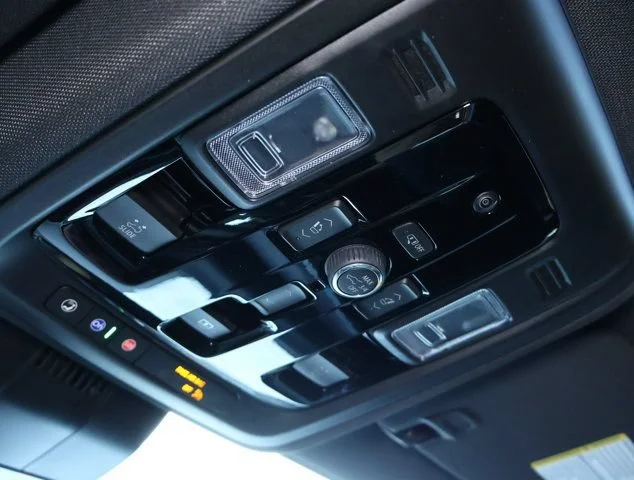 2026 Chevrolet Tahoe Z71 - Photo 23
