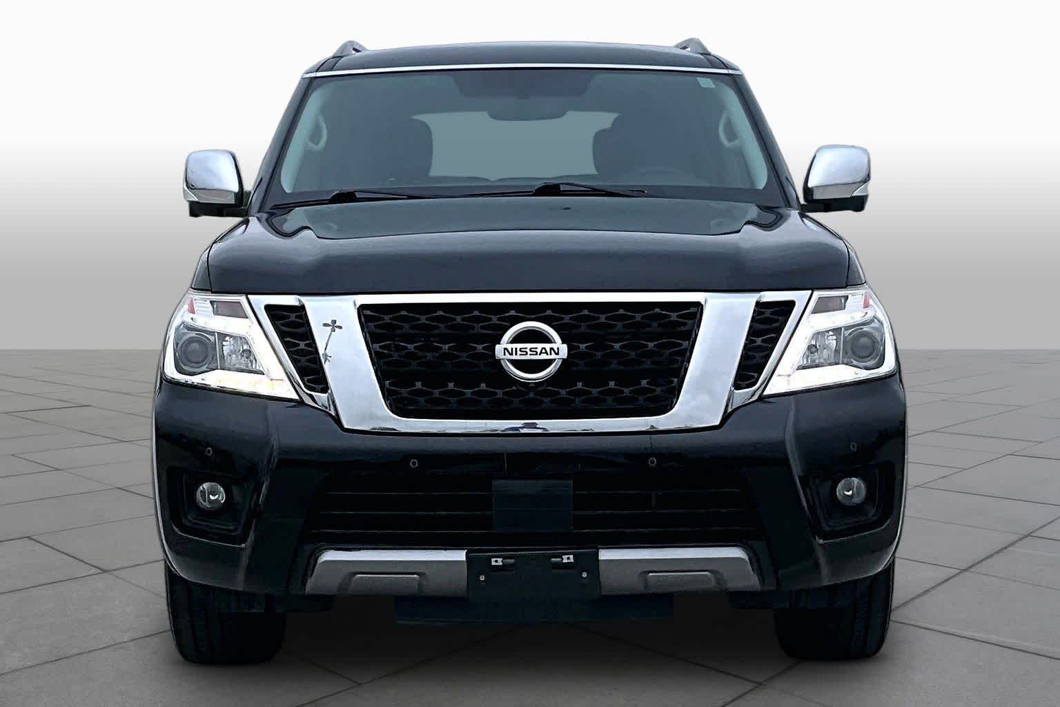 Used 2020 Super Black Nissan SL image 3