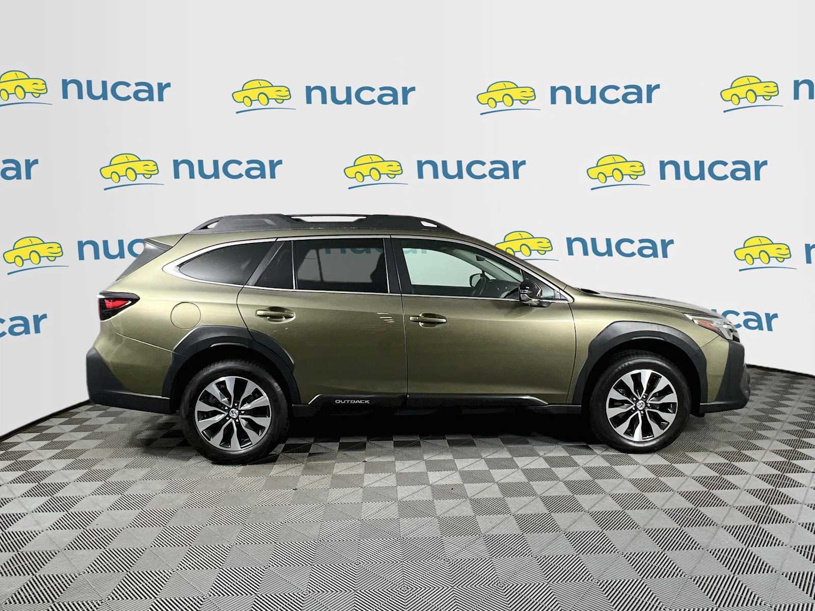 Used 2025 Autumn Green Metallic Subaru Limited image 8