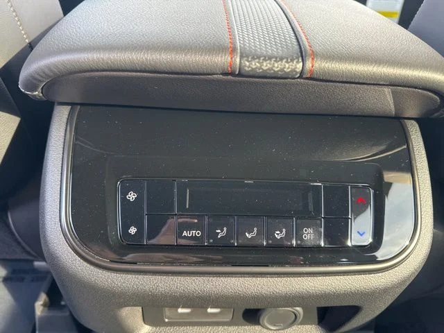 2026 Nissan Armada PRO-4X - Photo 31