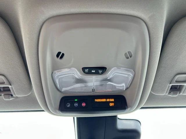 New 2026 Summit White Buick Preferred image 43