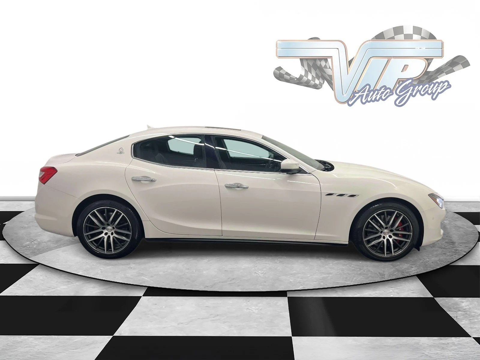 Used 2019 White Maserati S Q4 image 5