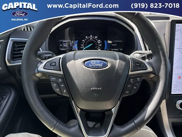 Used 2024 Black Ford SEL image 28
