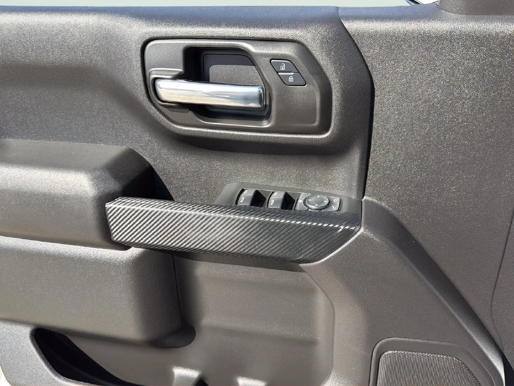 Used 2024 Summit White Chevrolet Custom image 26
